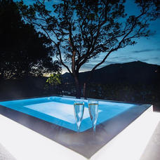 SPA BY NIGHT